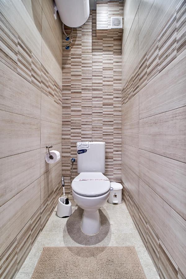 Cozy Apartment With Balcony On The Black Sea- Part Of The Family 'Vicki Apart Варна Екстериор снимка